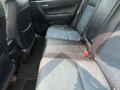 Used 2015 Toyota Corolla S FWD image 10