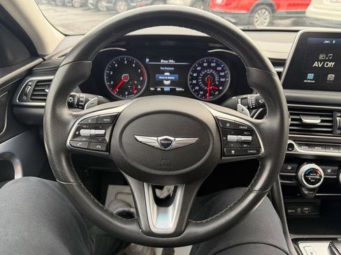 Used 2020 Genesis G70 2.0T image 19