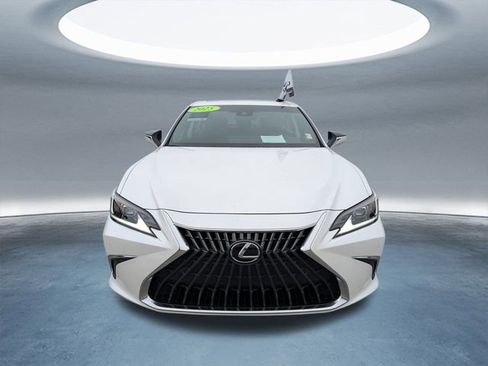 Certified 2025 Lexus ES 350 w/ Premium Package image 9