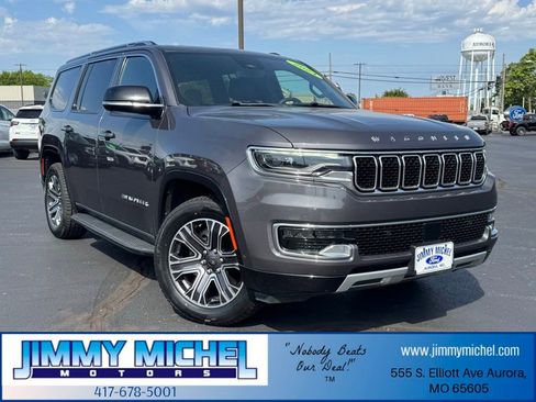 Used 2024 Jeep Wagoneer Series II w/ Flexible Seating Group AWD/4WD image 1