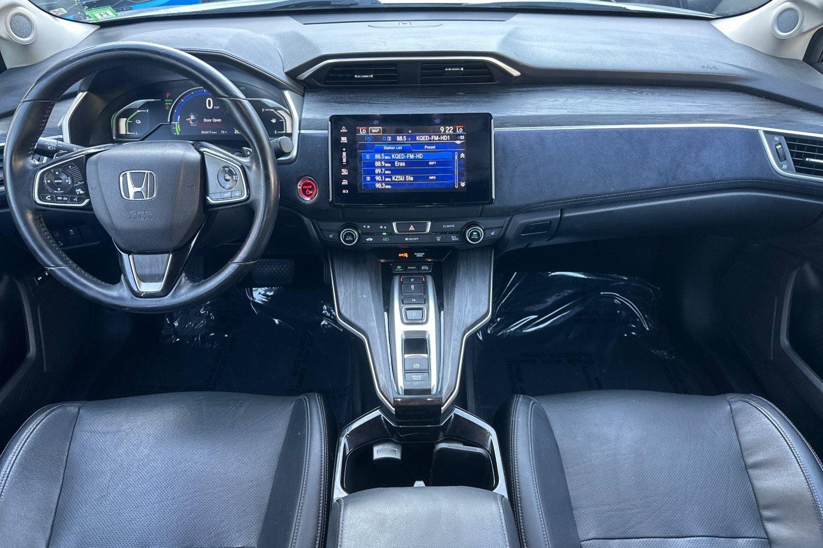 Used 2018 Honda Clarity Touring image 16