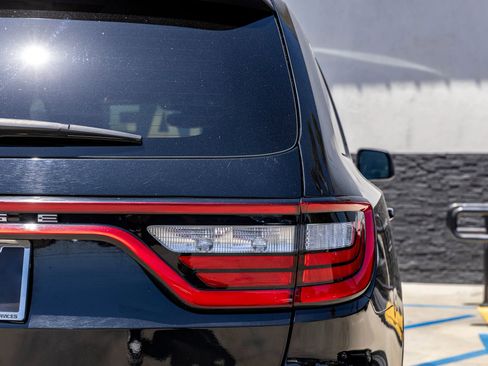 Used 2024 Dodge Durango GT RWD image 13