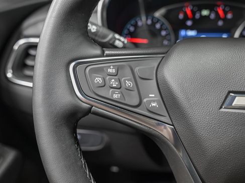 Used 2024 Chevrolet Equinox LT AWD/4WD image 19