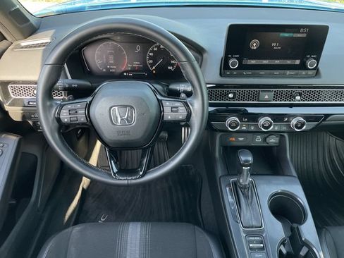 Used 2022 Honda Civic Sport image 11