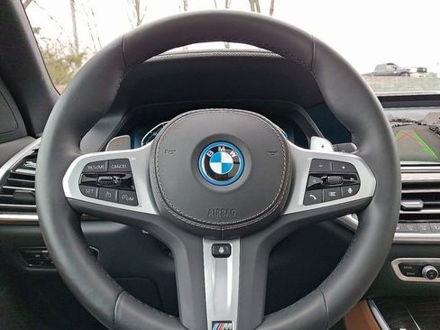Used 2023 BMW X5 xDrive45e w/ M Sport Package image 22