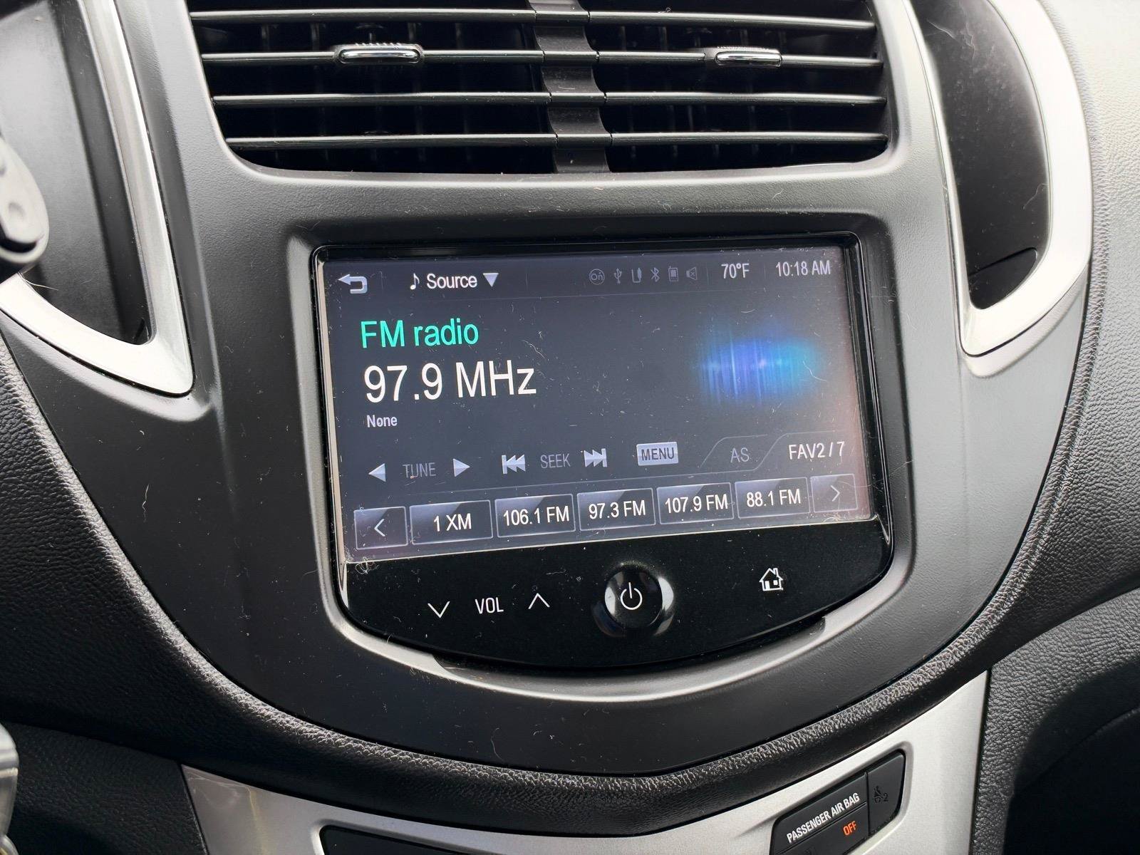 Used 2016 Chevrolet Trax LT FWD image 16