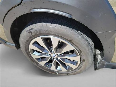 Used 2024 Subaru Outback Touring XT AWD/4WD image 12