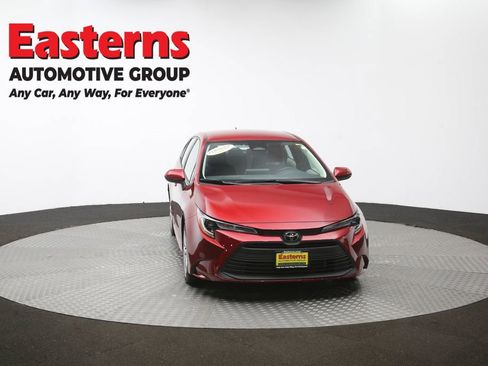 Used 2024 Toyota Corolla LE FWD image 50