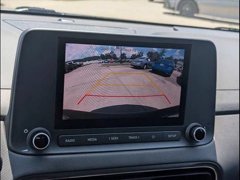 Used 2023 Hyundai Kona SEL FWD image 12