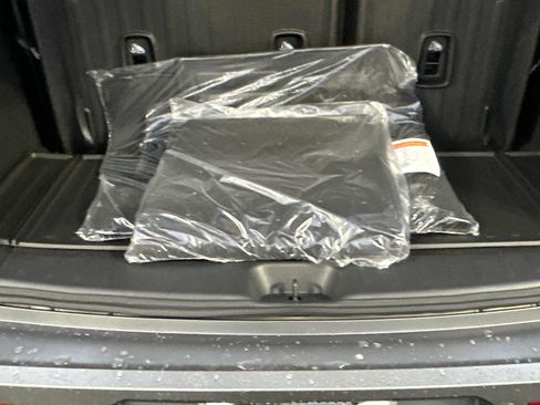 New 2026 Nissan Pathfinder Platinum image 16