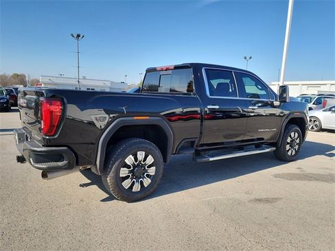 Used 2020 GMC Sierra 2500 Denali w/ Denali Ultimate Package image 2