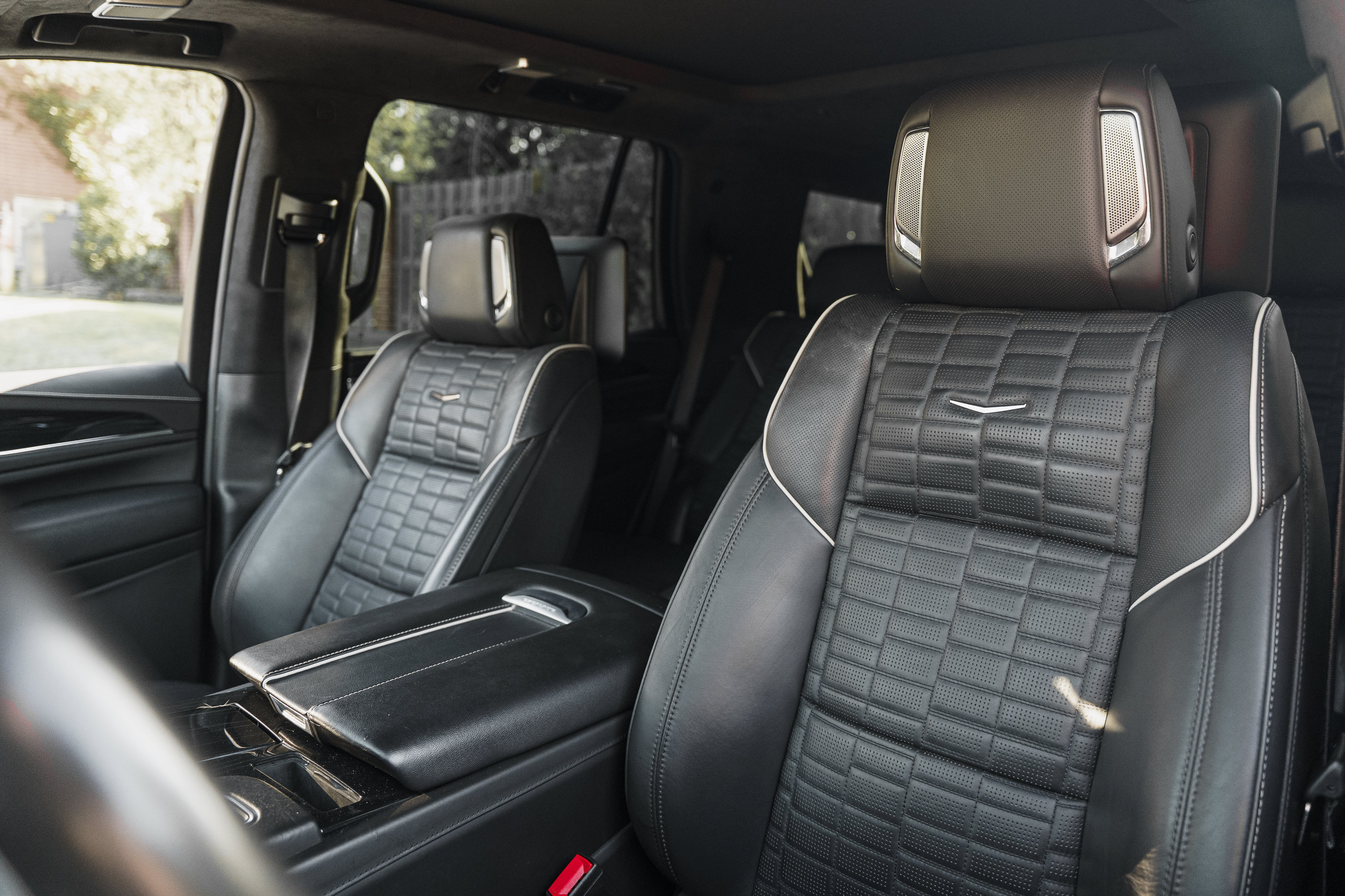 Used 2024 Cadillac Escalade V w/ LPO, Floor Liner Package AWD/4WD image 20