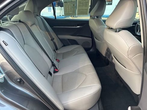 Used 2023 Toyota Camry XLE image 23