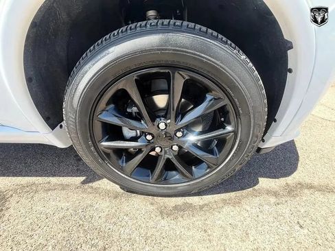 Used 2018 Dodge Durango GT w/ Blacktop Package AWD/4WD image 22
