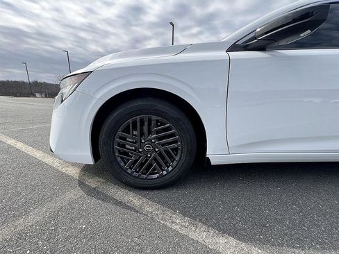 New 2026 Nissan Sentra SV image 11