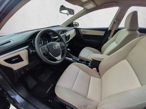 Used 2014 Toyota Corolla LE FWD image 10