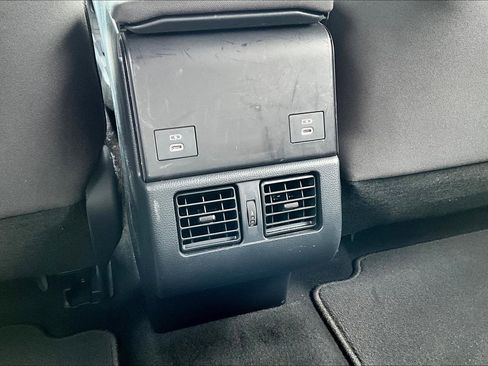 Used 2023 Subaru Solterra AWD image 31