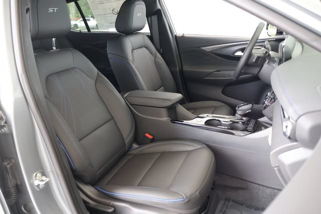 New 2026 Buick Envista Sport Touring w/ Convenience I Package FWD image 20