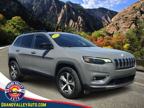 Used 2022 Jeep Cherokee Limited AWD/4WD image 1