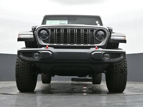 Used 2024 Jeep Wrangler Unlimited Rubicon w/ Technology Group AWD/4WD image 42