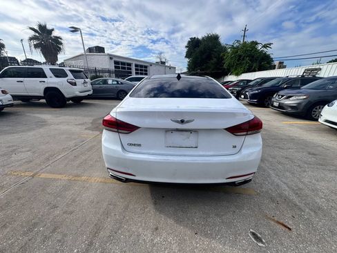 Used 2015 Hyundai Genesis 3.8 w/ Option Group 02 RWD image 5