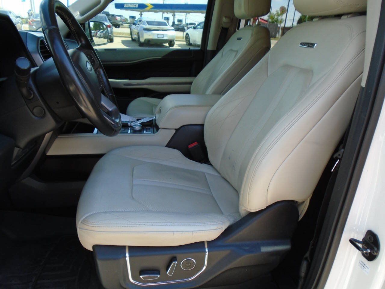 Used 2019 Ford Expedition Max Platinum AWD/4WD image 5