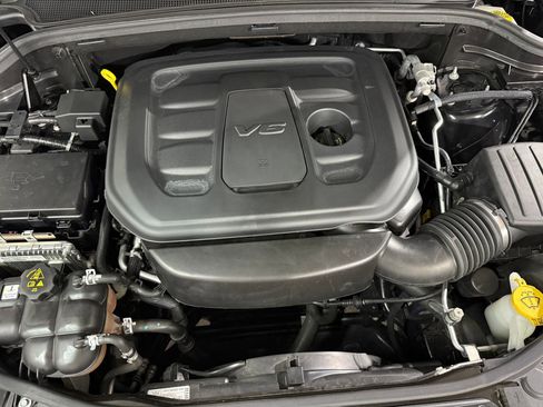 Used 2020 Jeep Grand Cherokee Limited w/ Luxury Group II image 46