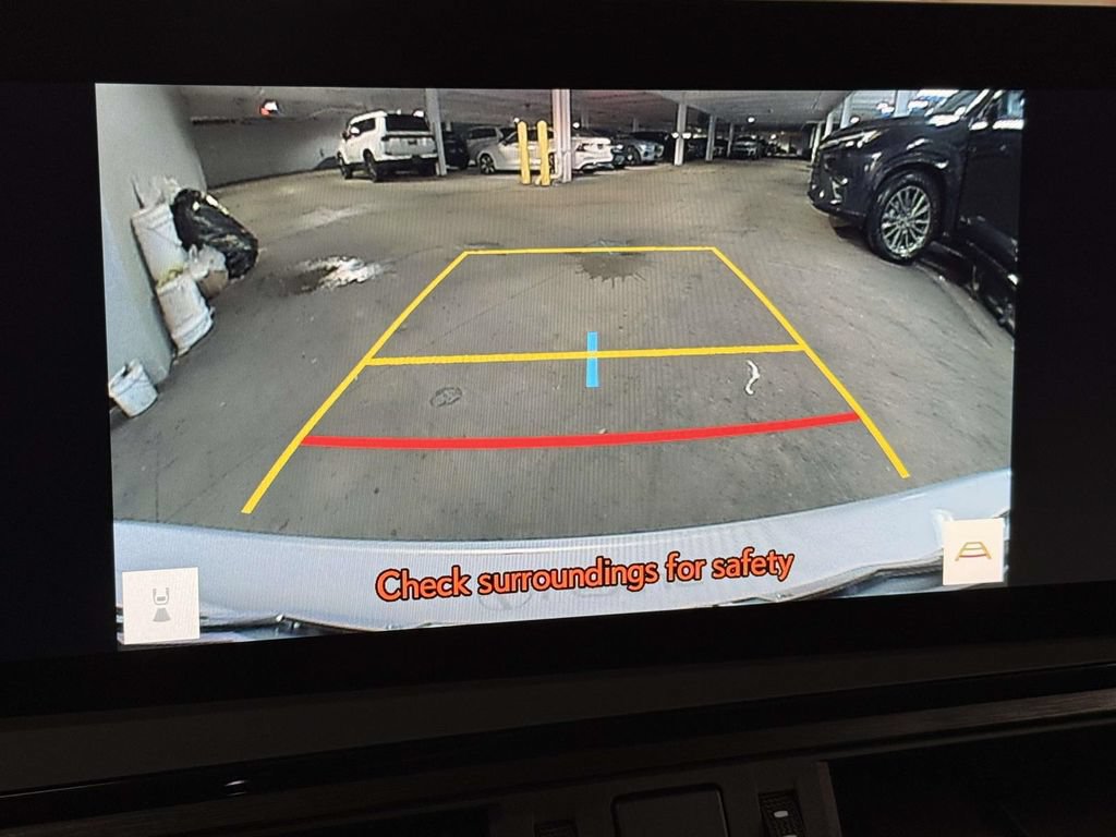 Used 2023 Lexus ES 350 w/ Premium Package FWD image 7