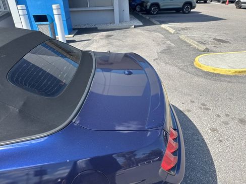 Used 2018 Ford Mustang Premium w/ Equipment Group 201A image 16