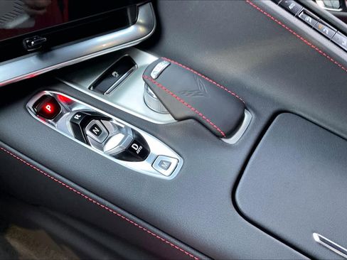 Used 2025 Chevrolet Corvette Z06 image 15