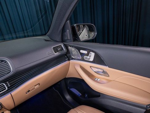 New 2026 Mercedes-Benz GLS 450 4MATIC image 29