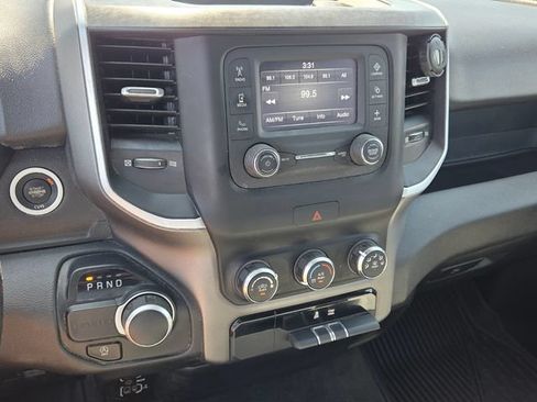 Used 2021 RAM 1500 Big Horn RWD image 18