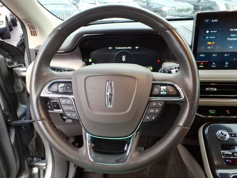 Certified 2023 Lincoln Nautilus Reserve image 17