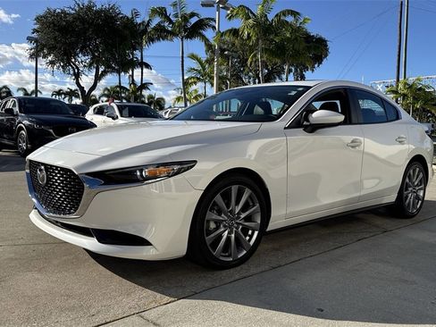 Used 2023 MAZDA MAZDA3 s image 29