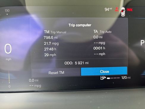 New 2025 Volvo XC90 B6 Ultra w/ Lounge Package image 16