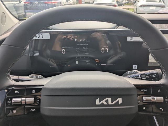 New 2027 Kia Carnival FWD image 29