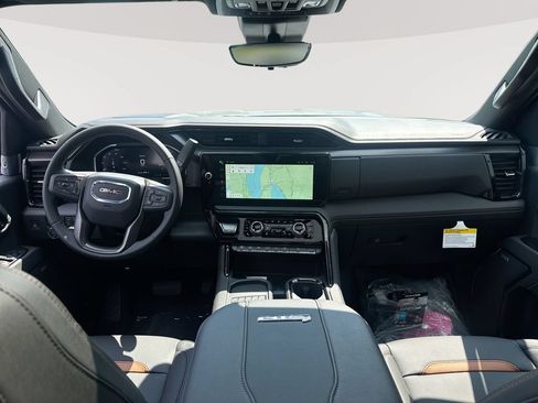 New 2026 GMC Sierra 2500 AT4 w/ AT4 Premium Plus Package AWD/4WD image 21