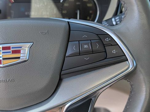 Certified 2023 Cadillac XT5 Premium Luxury w/ LPO, Floor Liner Package AWD/4WD image 34