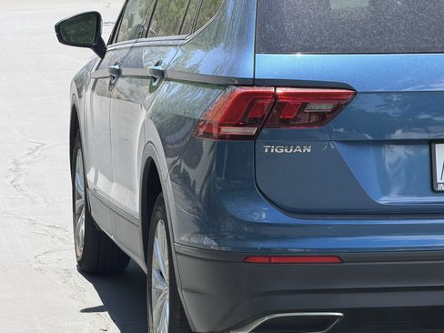 Used 2018 Volkswagen Tiguan S AWD/4WD image 24