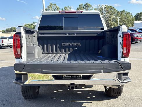 Used 2026 GMC Sierra 1500 SLT RWD image 30