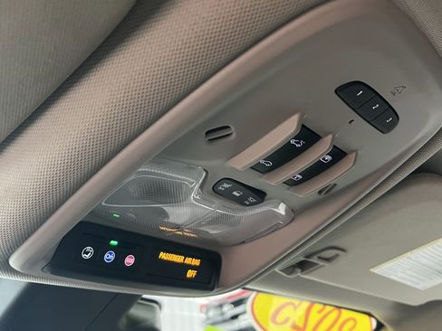 Used 2025 Buick Encore GX Avenir w/ Avenir Technology Package image 14