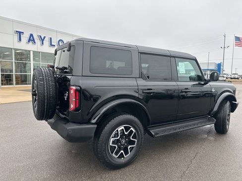 New 2025 Ford Bronco Outer Banks image 18
