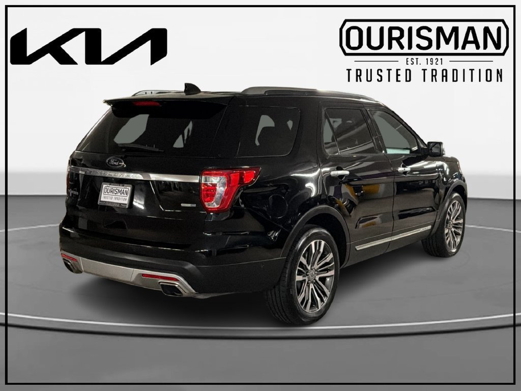Used 2017 Ford Explorer Platinum AWD/4WD image 4