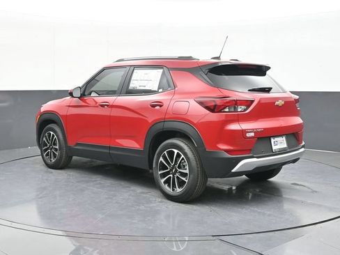 New 2026 Chevrolet TrailBlazer LT w/ Convenience Package FWD image 7