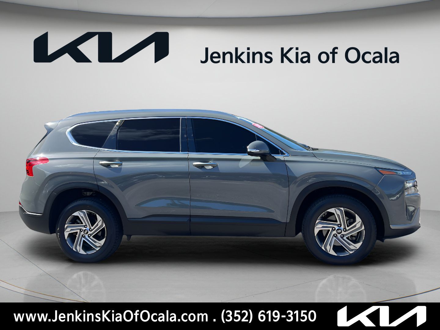 Used 2023 Hyundai Santa Fe SEL AWD/4WD image 2