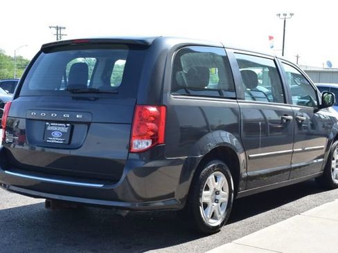 Used 2012 Dodge Grand Caravan American Value Package FWD image 8