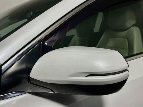 Used 2019 Honda CR-V Touring image 12