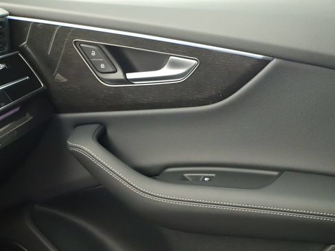 New 2026 Audi Q8 Premium Plus AWD/4WD image 29