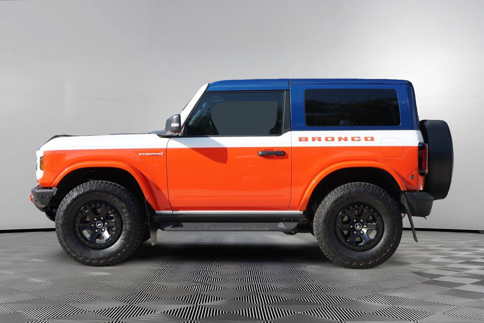 Used 2025 Ford Bronco Stroppe Edition AWD/4WD image 7