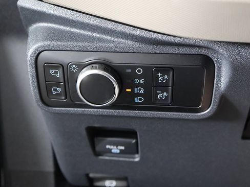 Used 2024 Ford Bronco Wildtrak image 35